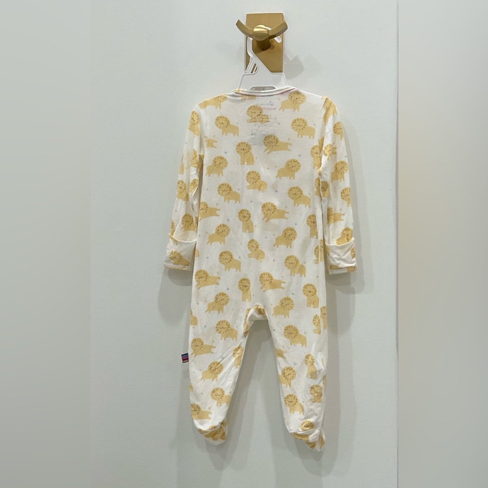 🔴 MAGNETIC ME  PRIDE AND JOY Cream Lion Print Kids Footie🔴 - Picture 5 of 8